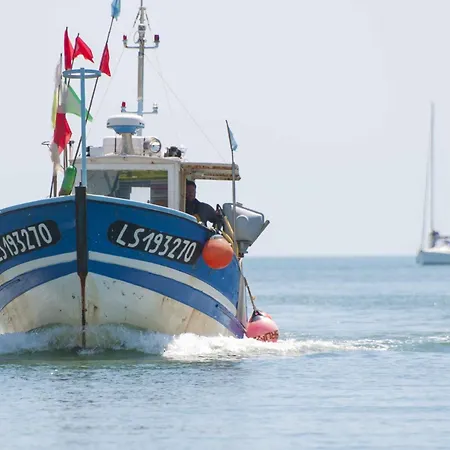 Daire Avec Garage A 400 M De La - Fr-1-92-738